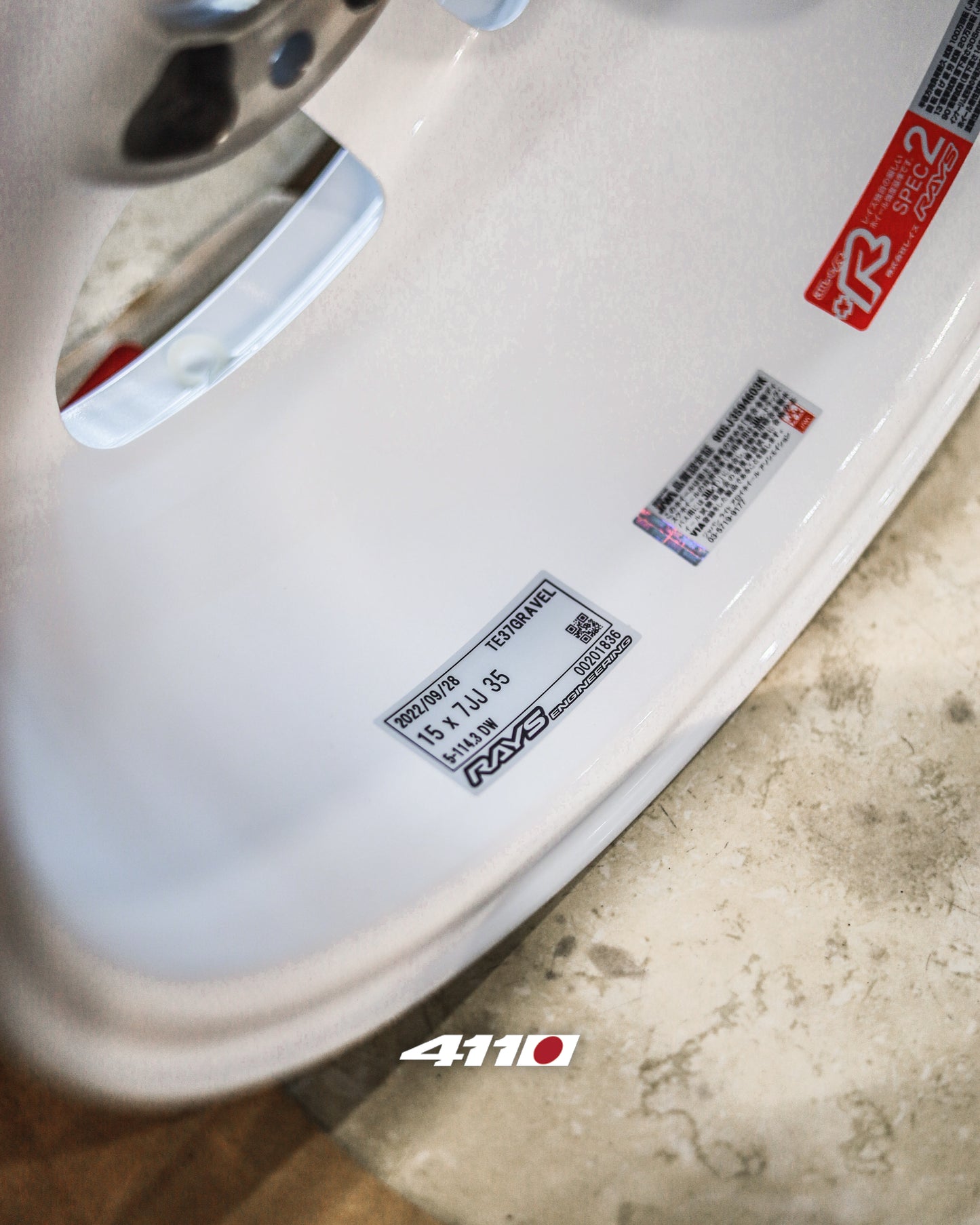 Volk Rays TE37 Gravel 15x7 ET35 5x114.3 Dash White